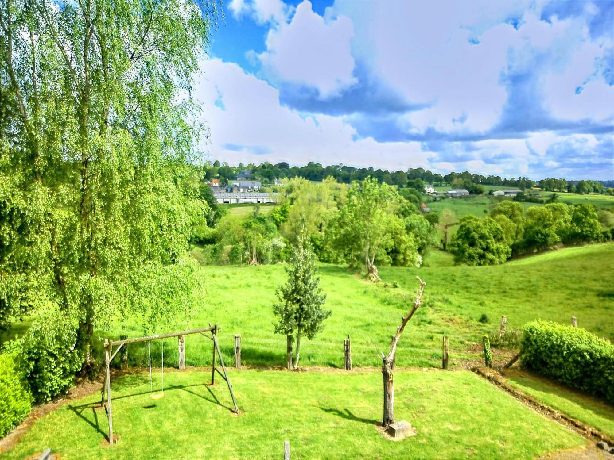 Holiday Home Close To Normandy Montaigu-les-Bois Extérieur photo